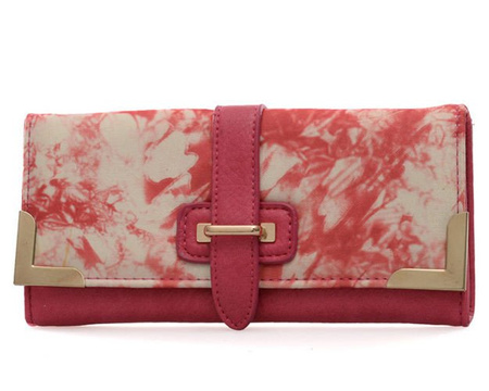 Różowy portfel damski z kolorowym nadrukiem